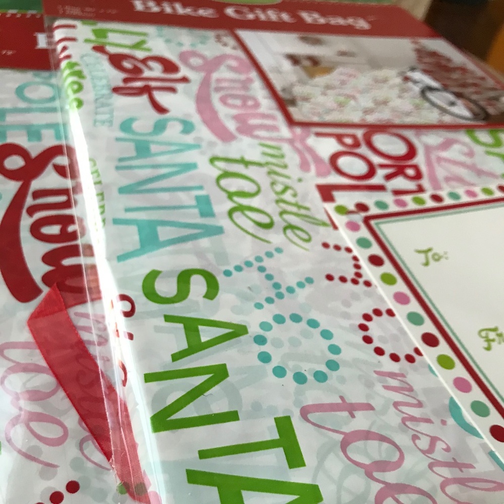 NWOT North Pole Bike Super Size Gift Bag & Tag